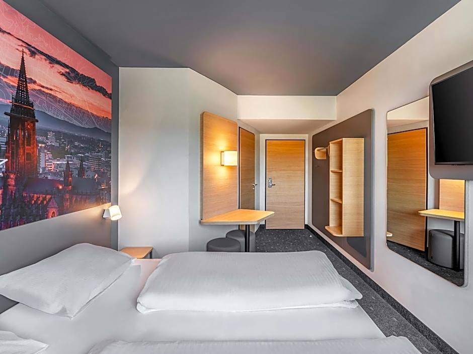 B&B Hotel Freiburg-Süd
