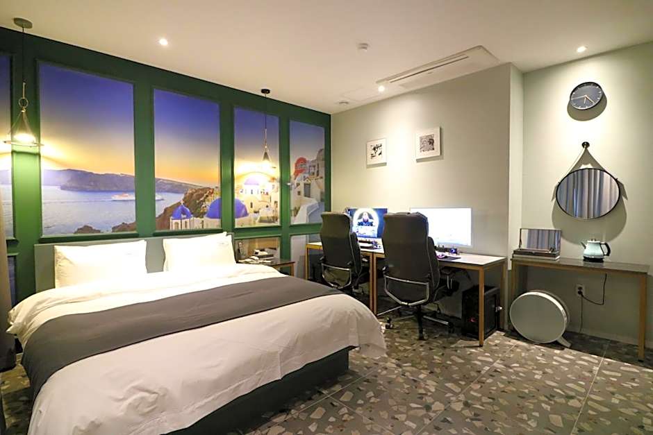 Gimhae Jangyu Stayin Hotel