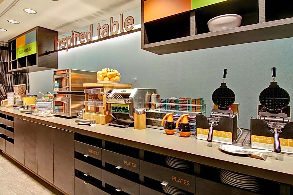 Home2 Suites By Hilton West Edmonton