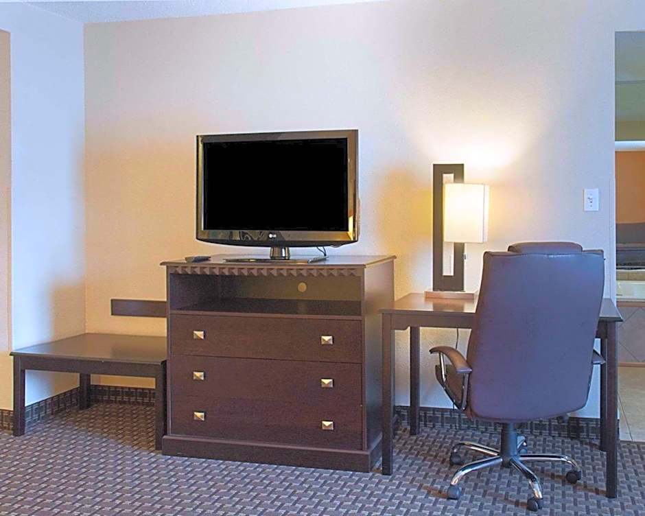 Quality Inn & Suites Quantico