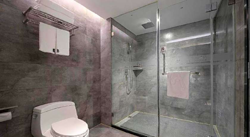 Aishang Hotel (Lecong Furniture Mall, Foshan)