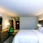 Holiday Inn Express Osage Beach - Lake of the Ozarks By IHG