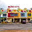 Blitz Hotel Tanjung Uncang