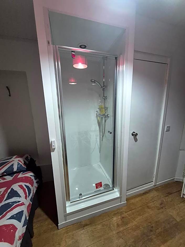 Saint James Backpackers