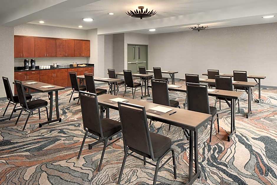 DoubleTree By Hilton North Salem