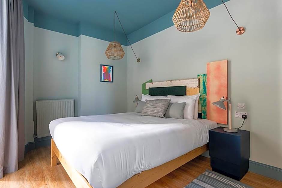 West Beach Hotel Brighton