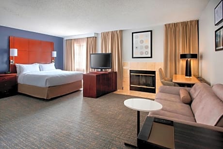 Suite, 2 Bedrooms (2 Double Beds)