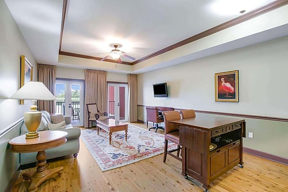 Water Street Hotel & Marina, an Ascend Collection Hotel