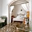 Antico Mondo Rooms & Suites