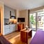 Pakat Suites Hotel