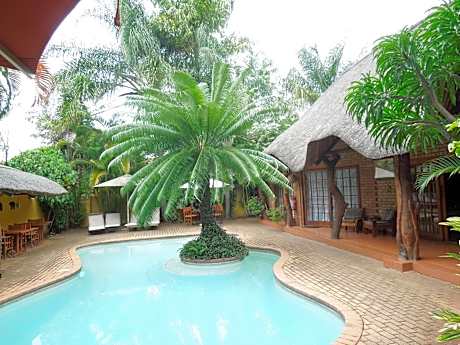 Trees Too Guest Lodge