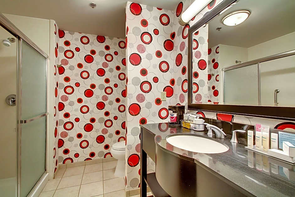 Hampton Inn By Hilton Birmingham Leeds