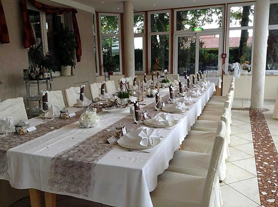 Hotel Restaurant Böck "Roter Hahn"