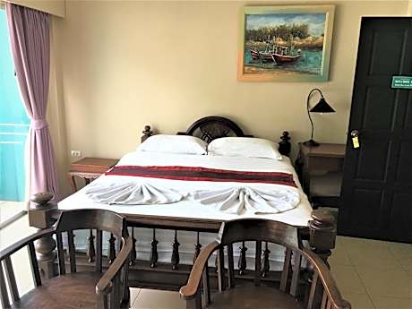 King Room with Mountain View