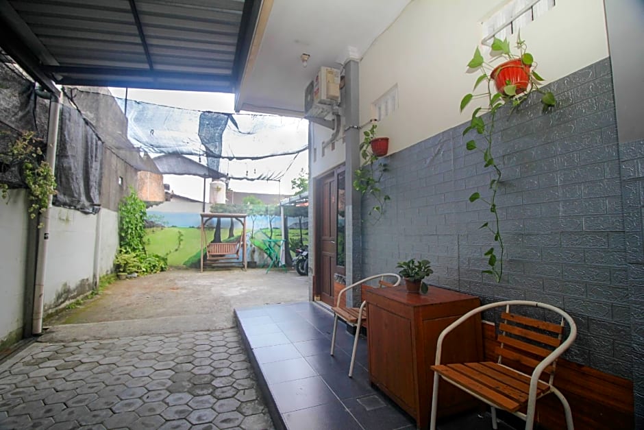 Capital O 2258 Santana Syariah Guest House