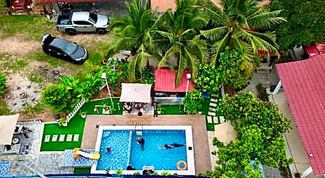 VILLA D' KEBUN WITH FREE FRUITS