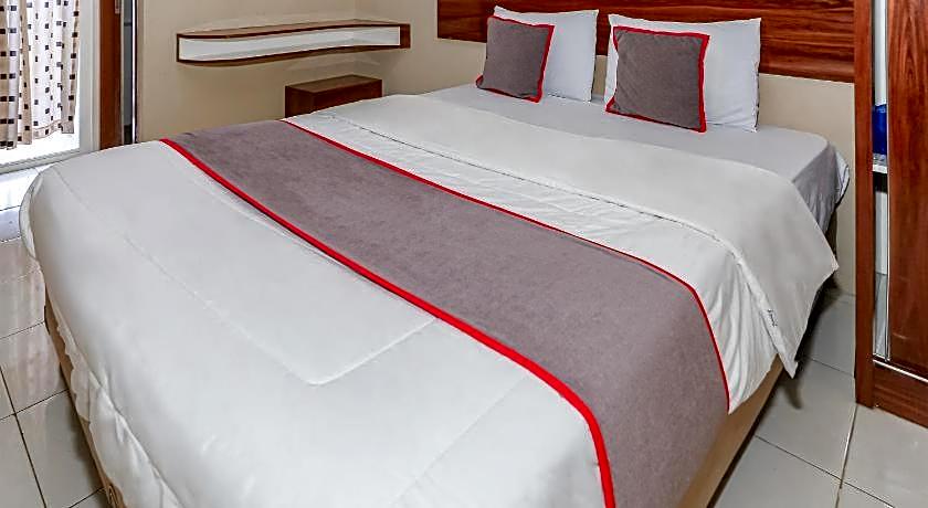 Capital O 93371 Pelangi Residence 5