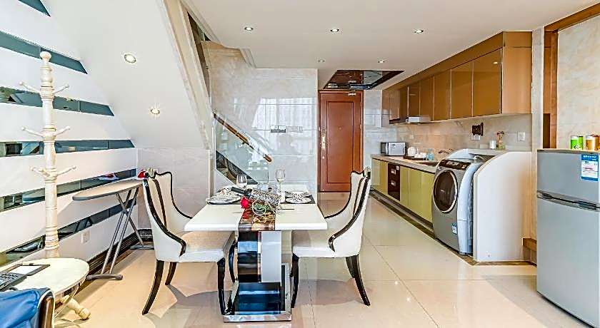 South & North International Apartment (Kam Rueng Plaza)-Free shuttle bus/Snack during Canton Fair