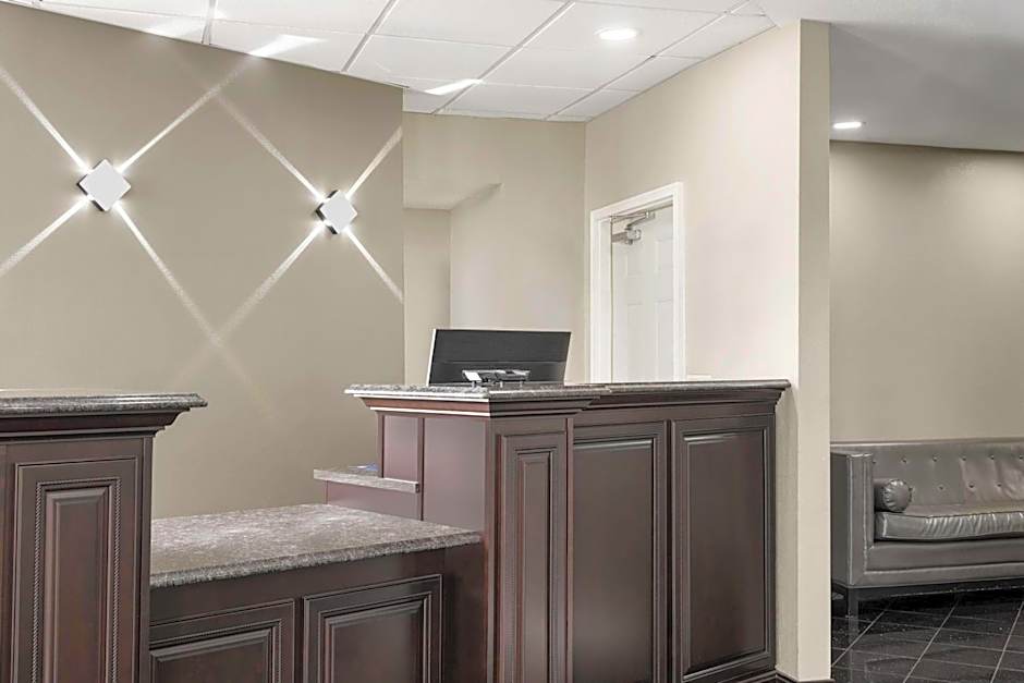 Baymont by Wyndham Jefferson City