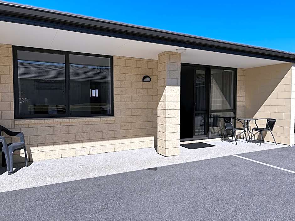 ASURE Central Gold Motel Cromwell