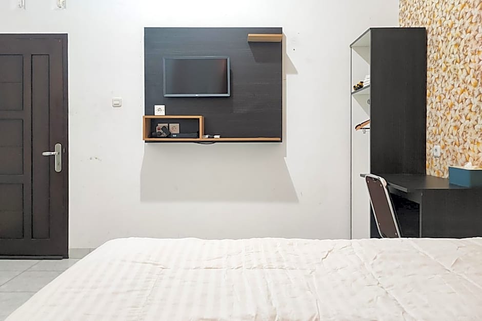 RedDoorz Syariah at Naufal Residence Sarolangun