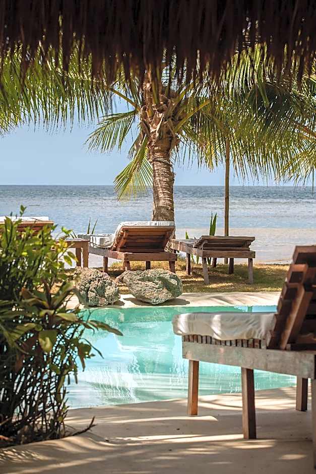 The Beach House Ocam Ocam