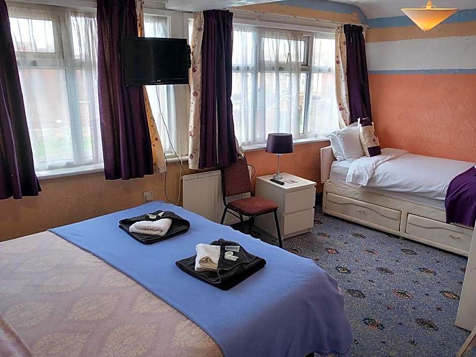 My Adam Hotel