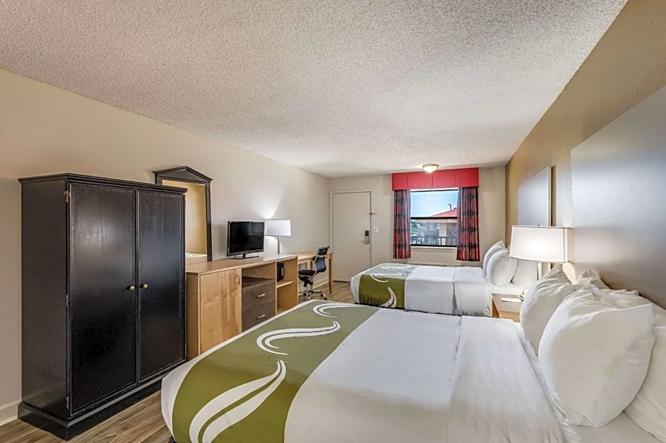 Quality Inn & Suites Hot Springs-Lake Hamilton