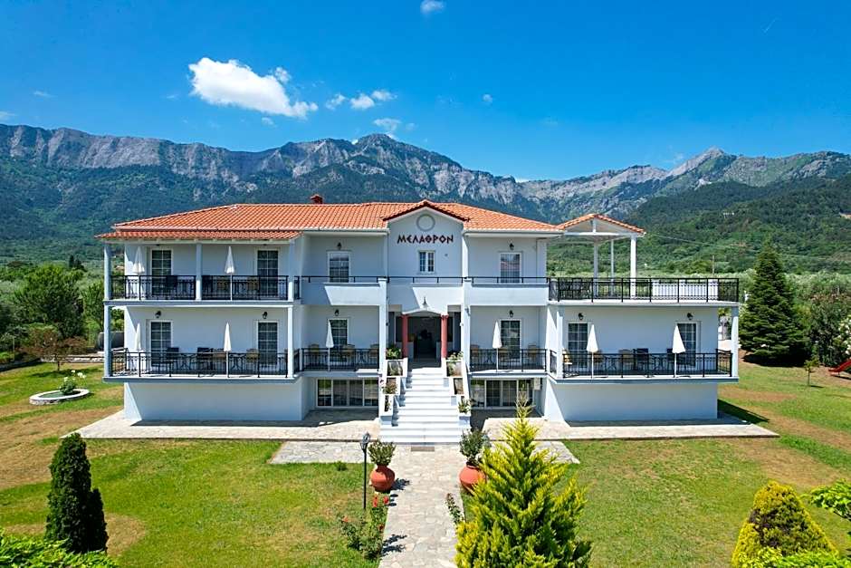 Melathron Rooms & Apartments