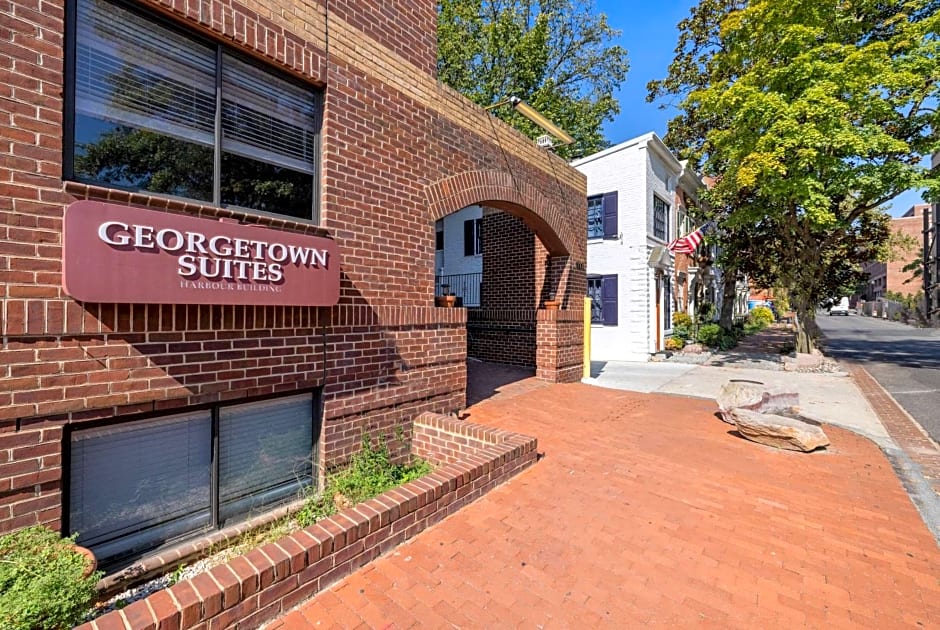 Georgetown Residences by LuxUrban