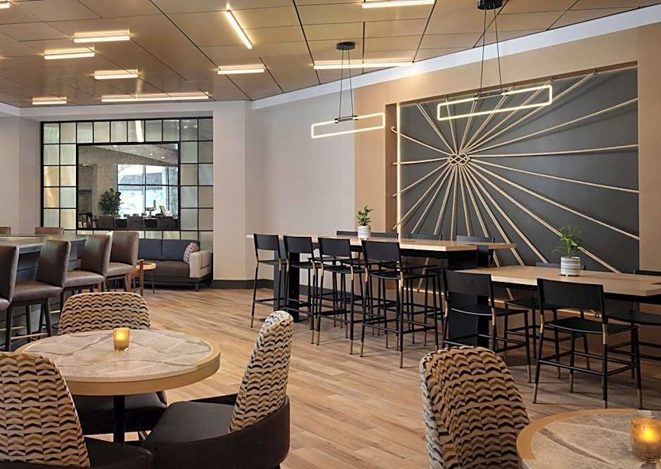 Sonesta Irvine John Wayne Airport