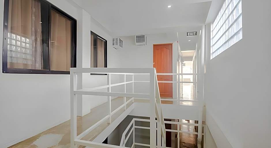 Gplace Hotel