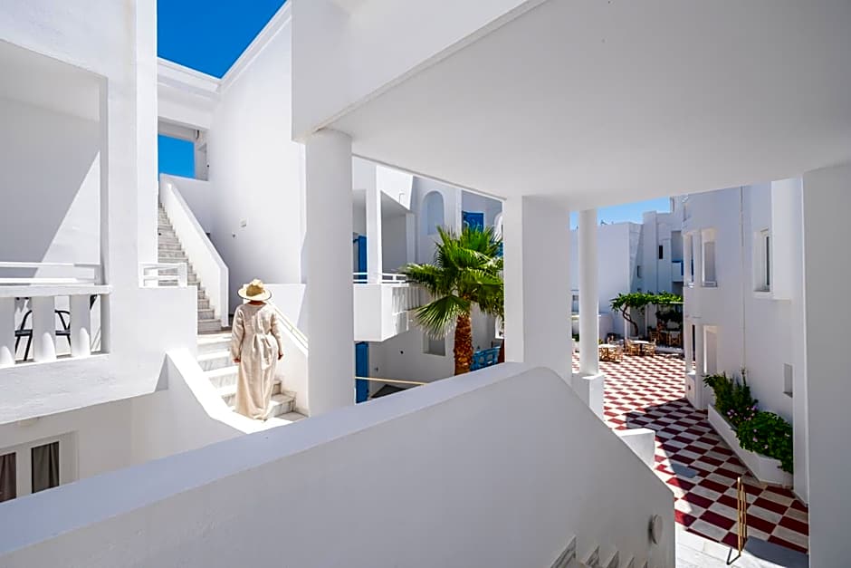 Kamari Beach Hotel