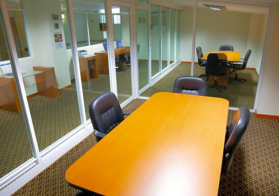 Best Western Plus Plaza Vizcaya