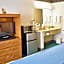 Americas Best Value Inn-Tahquamenon Country