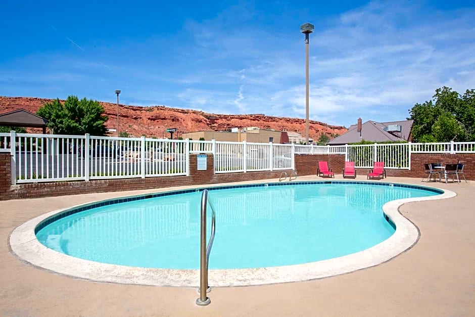 Super 8 by Wyndham St. George UT
