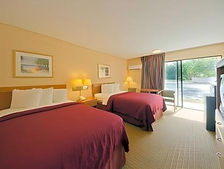 2 Double Beds, Nonsmoking