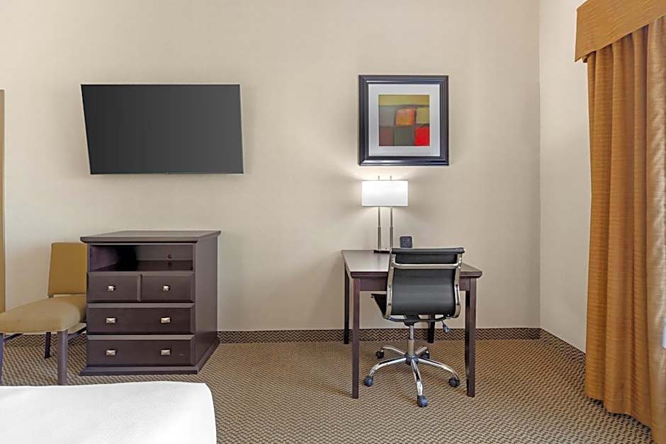 Best Western Bonnyville Inn & Suites