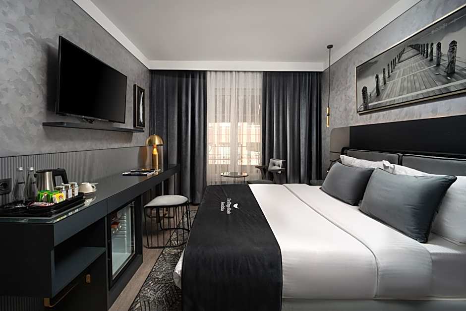 The Wings Hotels Neva Palas