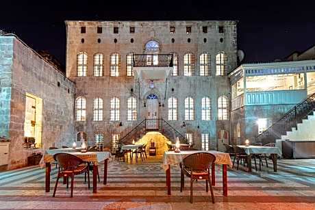 Anadolu Evleri