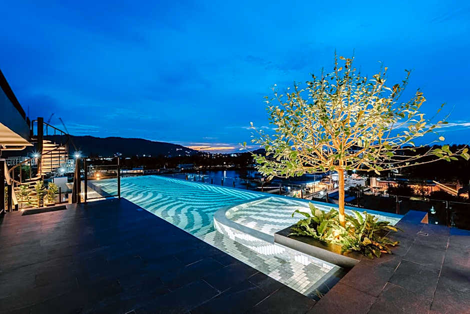 Blu Monkey Hub and Hotel Laguna, Bangtao Phuket