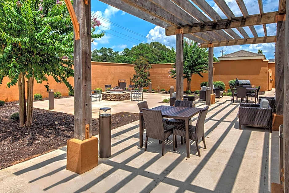 Courtyard by Marriott Troy