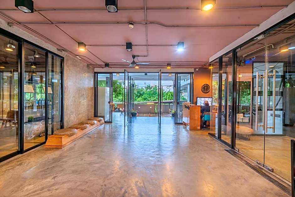 Shin Muffin ABAC Bangna