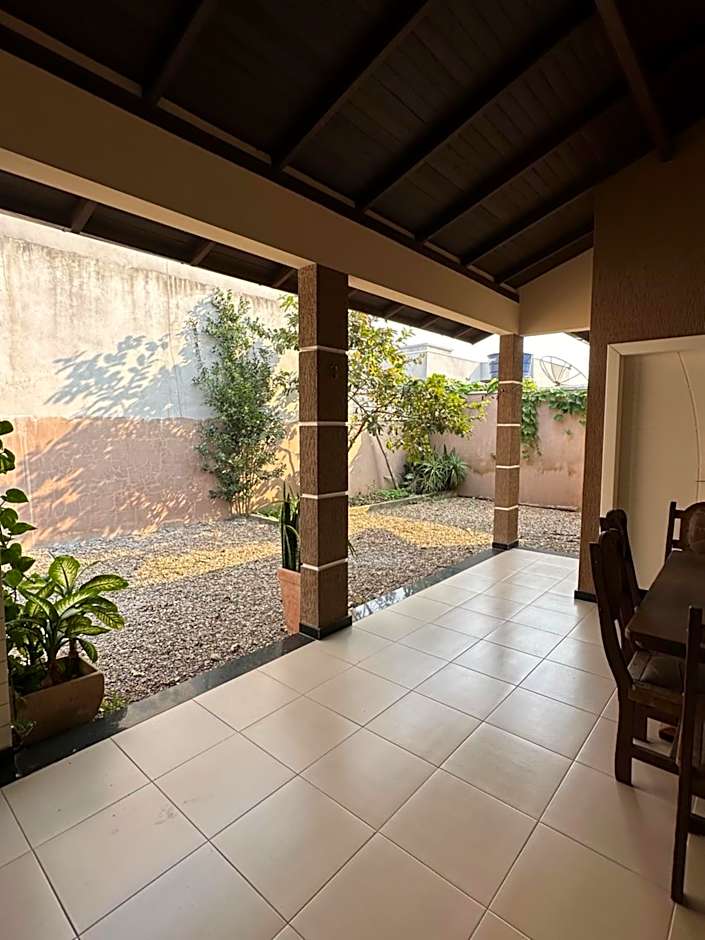 A Casa Dourada Encantada