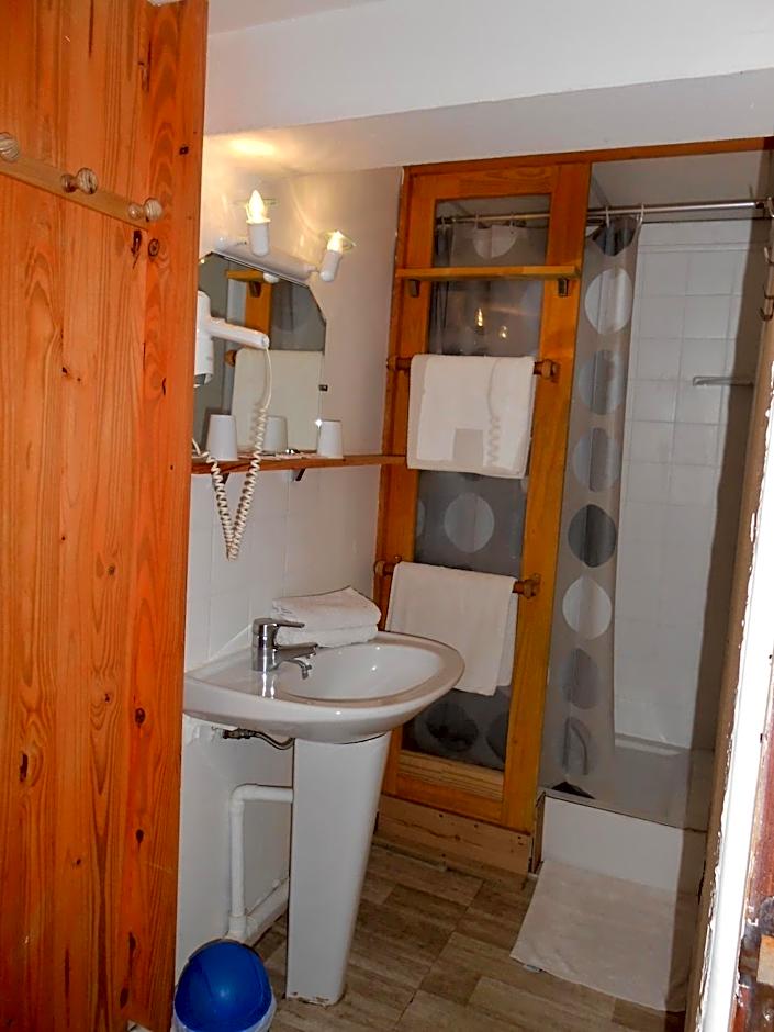 Le palais, hôtel - restaurant