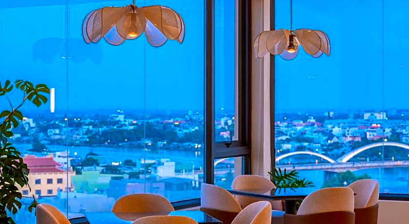The Iris Signature Hotel and Spa