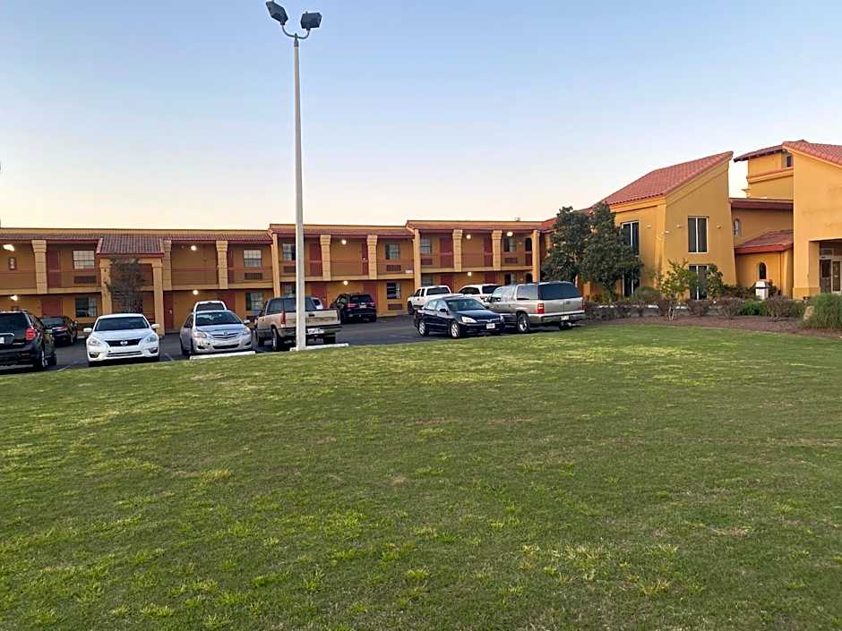 KINGS INN- Medical Downtown Midtown Memphis