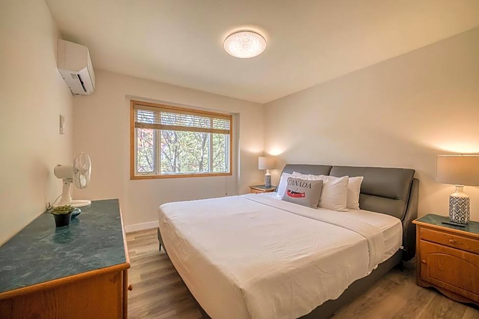 Bow Valley Chalets-Entire 2 King Bedrooms townhouse