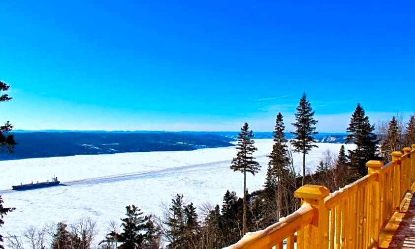 Auberge Cap au Leste