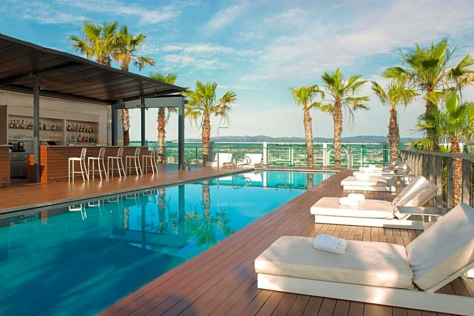 Renaissance by Marriott Barcelona Fira Hotel